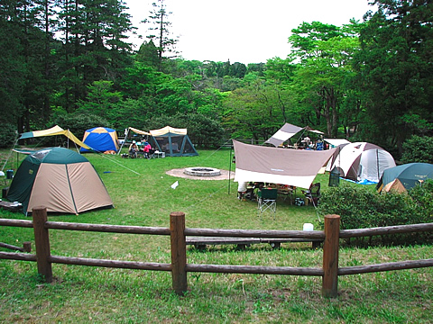 Shirakumo-no-ike Campsite